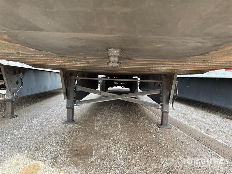 Utility VS2DX 箱體拖車