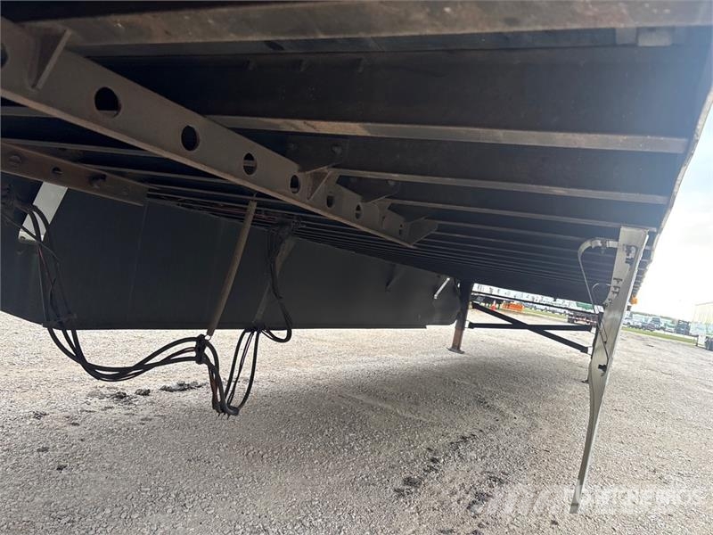 Utility VS2DX Gesloten opbouw trailers