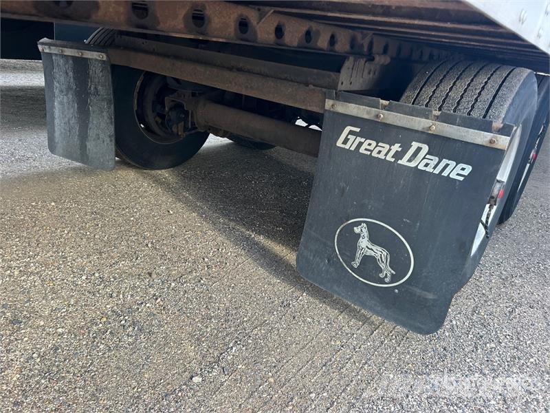 Utility VS2DX Van Body Trailers