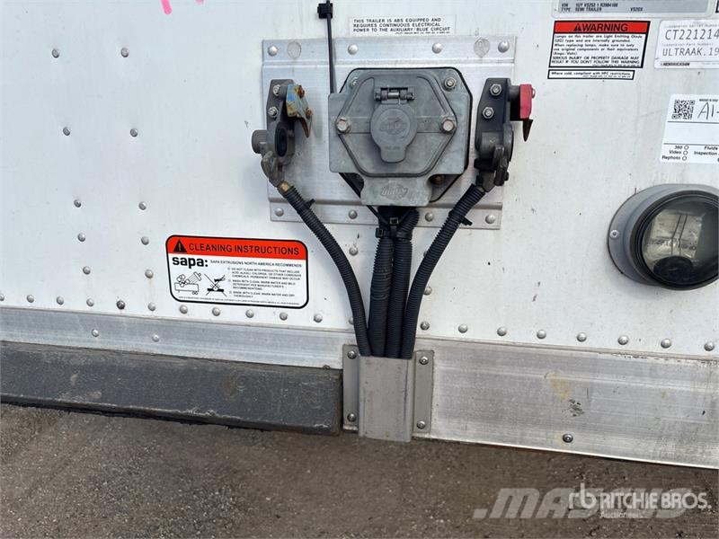 Utility VS2DX Van Body Trailers