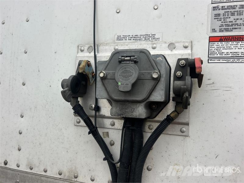 Utility VS2DX 箱體拖車