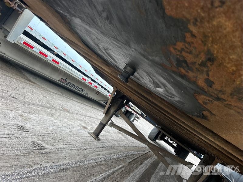 Utility VS2DX 箱體拖車