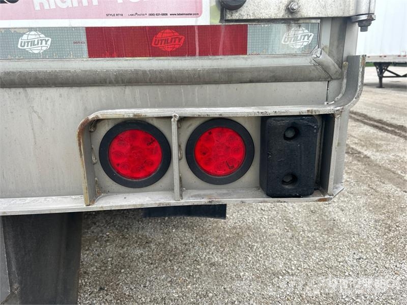Utility VS2DX Box Trailers
