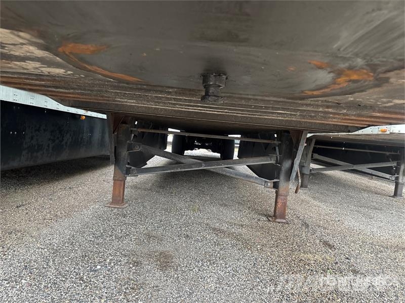 Utility VS2DX Van Body Trailers