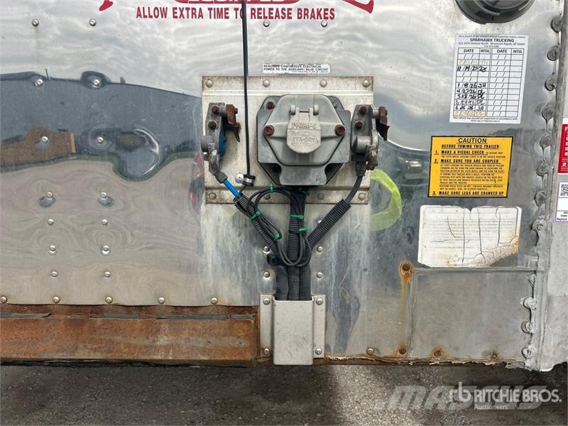 Utility VS2DX Van Body Trailers
