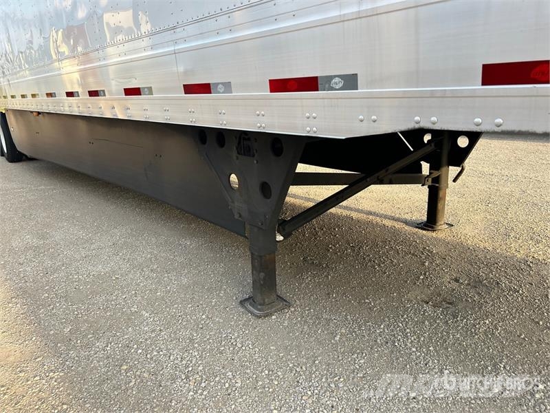 Utility VS2DX Gesloten opbouw trailers