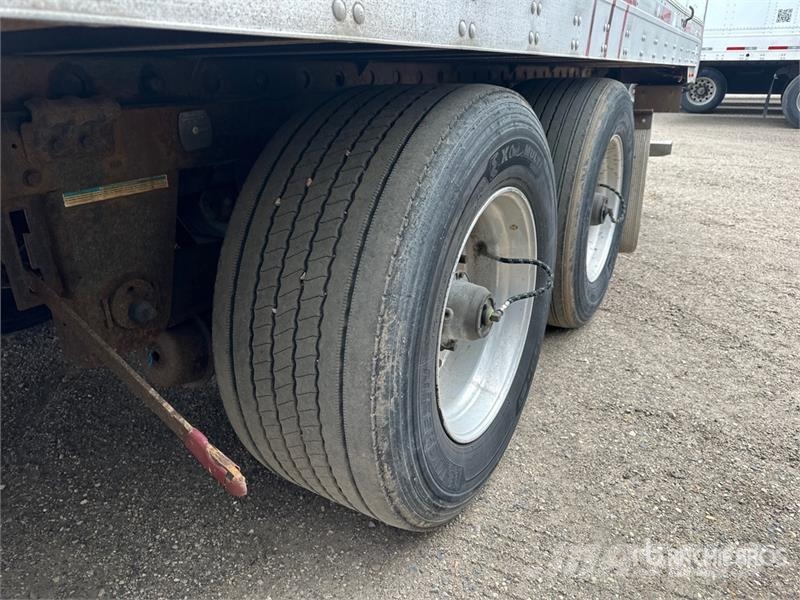 Utility VS2DX Van Body Trailers