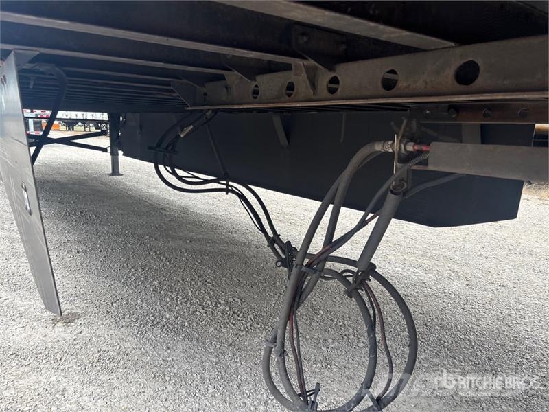 Utility VS2DX Gesloten opbouw trailers