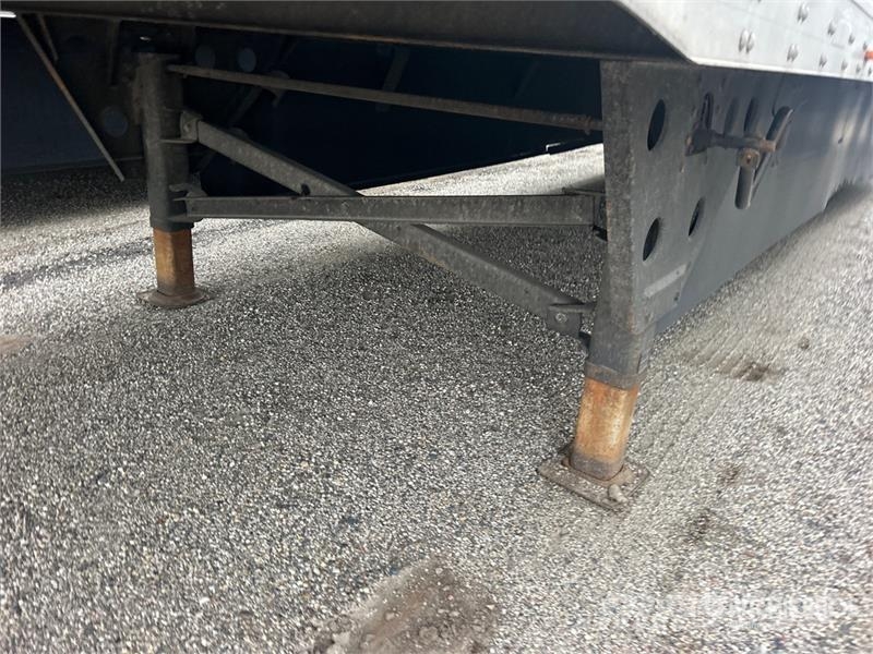 Utility VS2DX Van Body Trailers