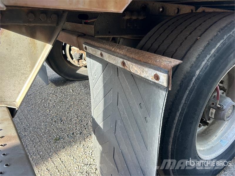 Utility VS2DX Van Body Trailers