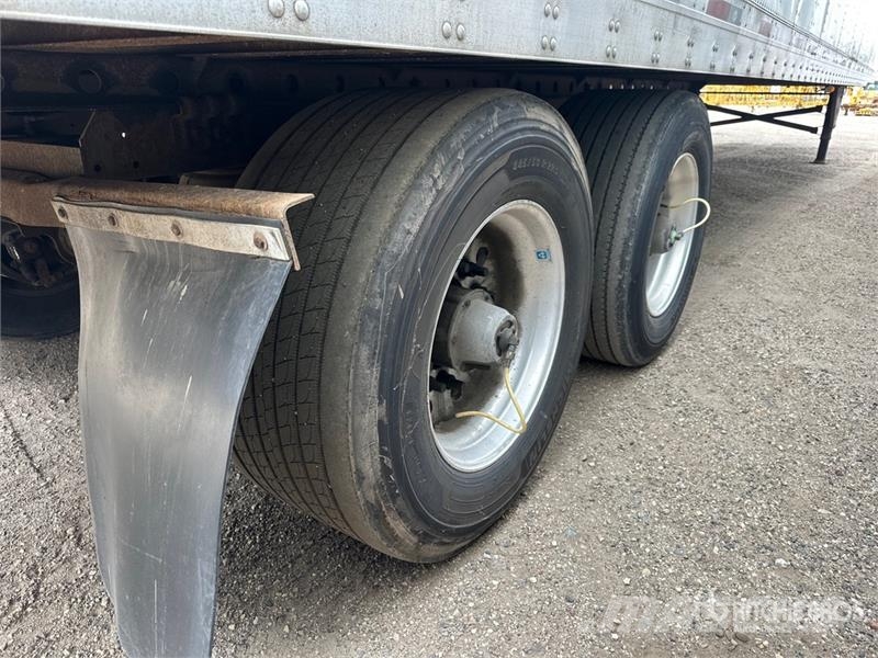 Utility VS2DX Van Body Trailers