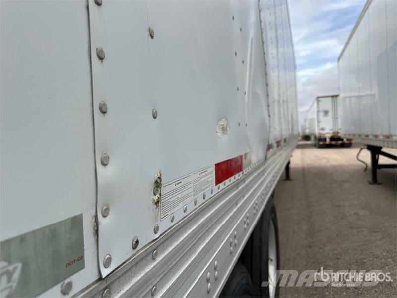 Utility VS2DX Van Body Trailers