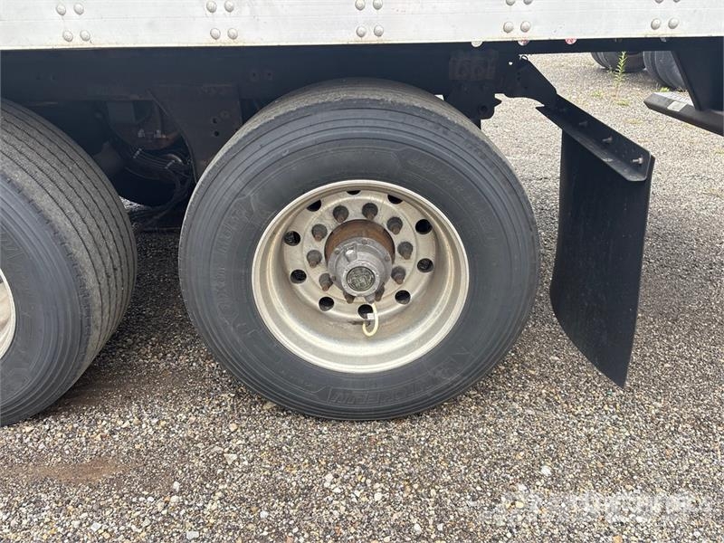 Utility VS2DX Van Body Trailers