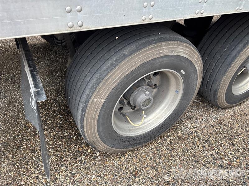 Utility VS2DX Van Body Trailers