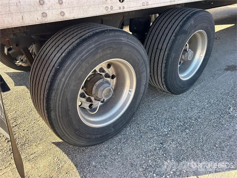 Utility VS2DX 53 ft x 102 in T/A Van Trailer Van Body Trailers