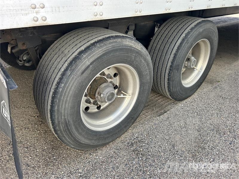 Utility VS2DX 53 ft x 102 in T/A Van Trailer Van Body Trailers