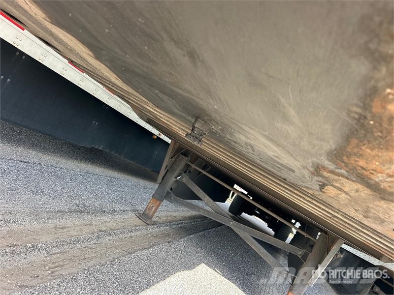 Utility VS2DX 53 ft x 102 in T/A Van Trailer 箱體拖車