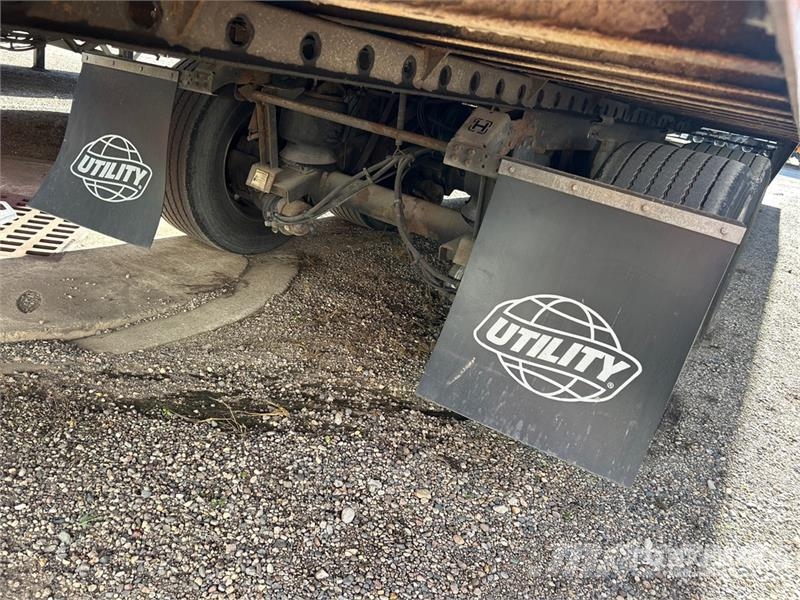 Utility VS2DX 53 ft x 102 in T/A Van Trailer 箱體拖車