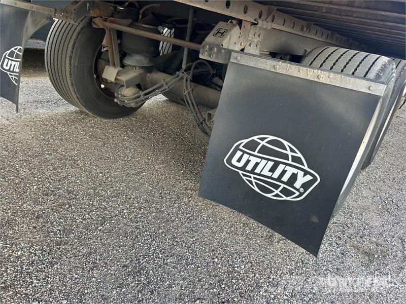 Utility VS2DX 53 ft x 102 in T/A Van Trailer 箱體拖車