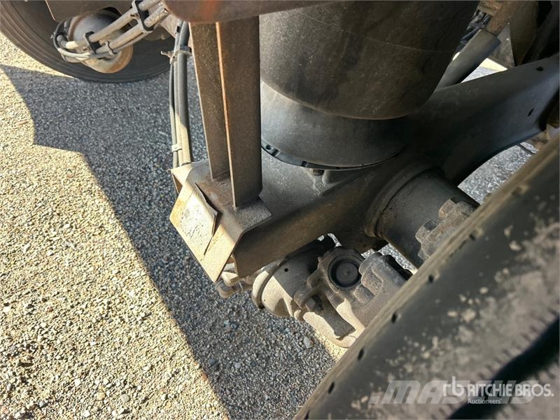 Utility VS2DX 53 ft x 102 in T/A Van Trailer Van Body Trailers