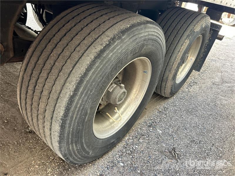 Utility VS2DX 53 ft x 102 in T/A Van Trailer Van Body Trailers