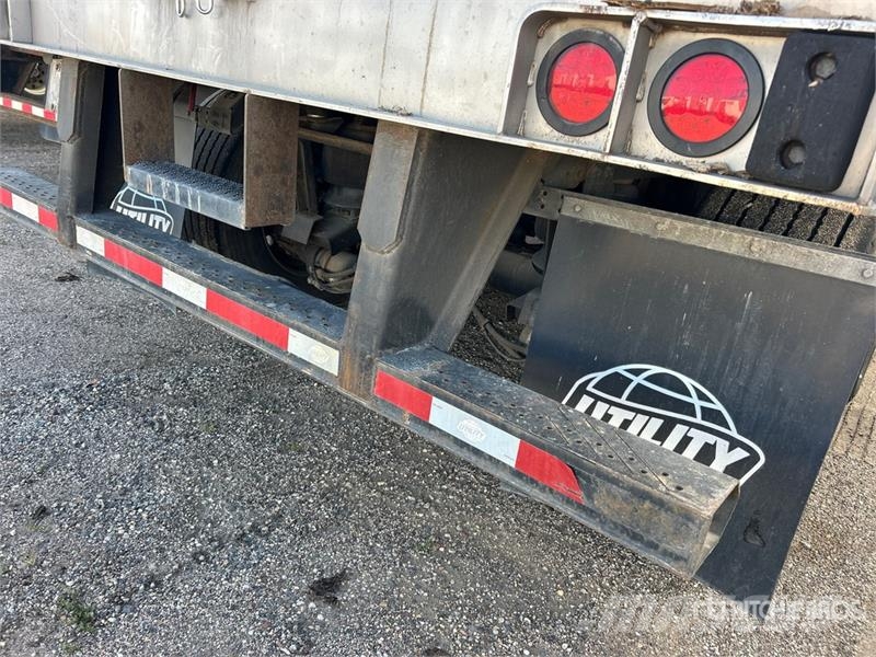 Utility VS2DX 53 ft x 102 in T/A Van Trailer 箱體拖車