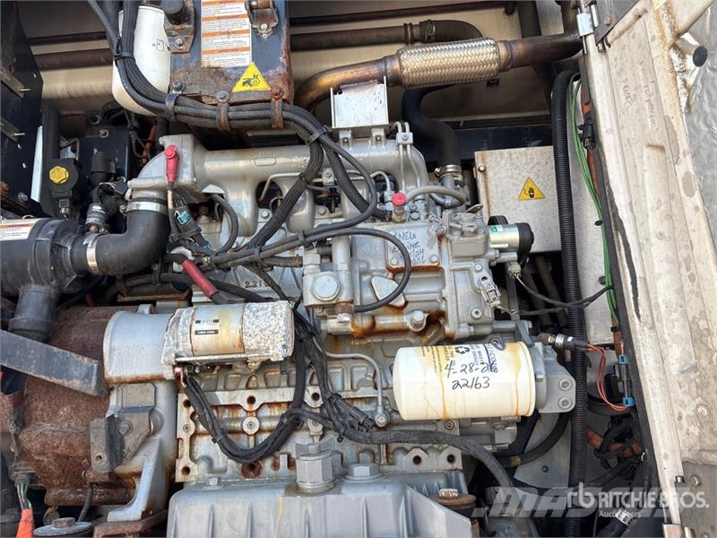 Utility VS2RA 42 ft x 102 in T/A Multi -Temp Refrigerated Ημιρυμούλκες ψυγείο