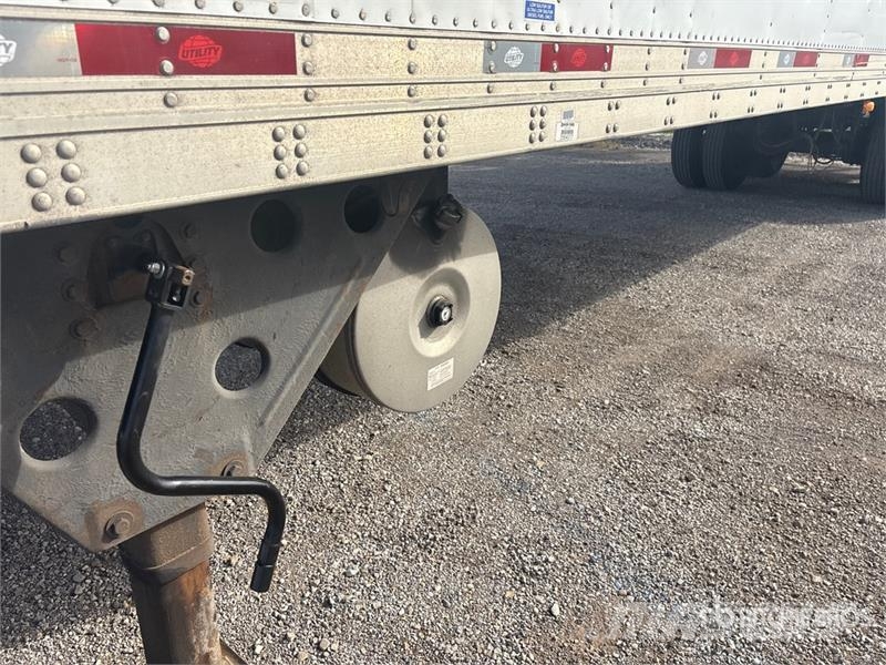 Utility VS2RA 48 ft x 96 in T/A Refrigerated Trailer Piekabes ar temperatūras kontroli