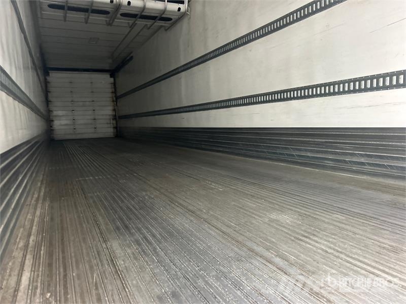 Utility VS2RA 48 ft x 102 in T/A Multi -Temp Refrigerated Poluprikolice hladnjače
