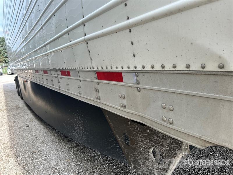 Utility VS2RA 53 ft T/A Refrigerated Trailer Temperature controlled semi-trailers