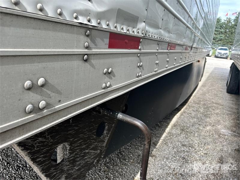 Utility VS2RA 53 ft T/A Refrigerated Trailer Temperature controlled semi-trailers