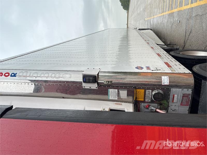 Utility VS2RA 53 ft T/A Refrigerated Trailer Puspriekabės su izoterminiu kėbulu