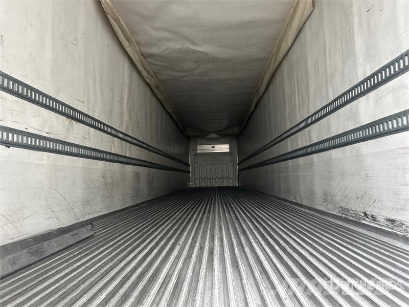 Utility VS2RA 53 ft T/A Refrigerated Trailer Temperature controlled semi-trailers