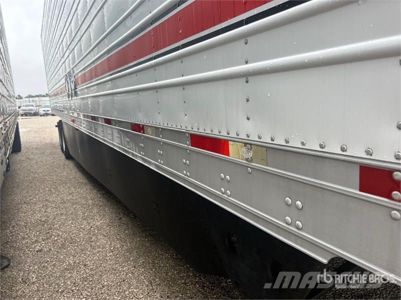 Utility VS2RA 53 ft T/A Refrigerated Trailer Temperature controlled semi-trailers