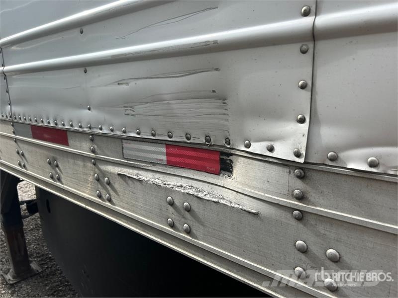 Utility VS2RA 53 ft T/A Refrigerated Trailer Temperature controlled semi-trailers