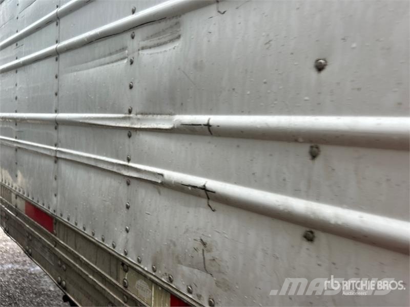 Utility VS2RA 53 ft T/A Refrigerated Trailer Temperature controlled semi-trailers