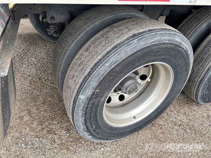 Utility VS2RA 53 ft x 102 in T/A Refrigerated Trailer Kühlauflieger
