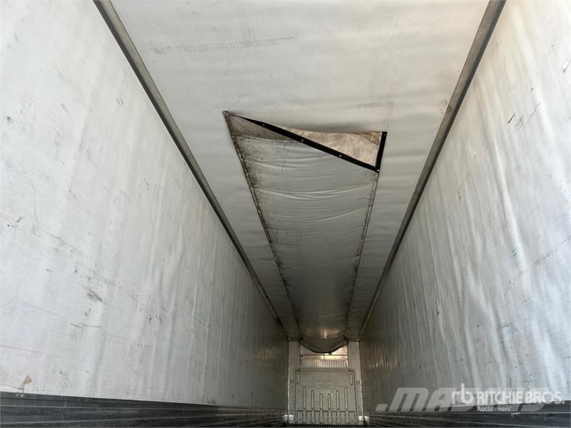Utility VS2RA 53 ft x 102 in T/A Refrigerated Trailer Semirremolques de temperatura controlada