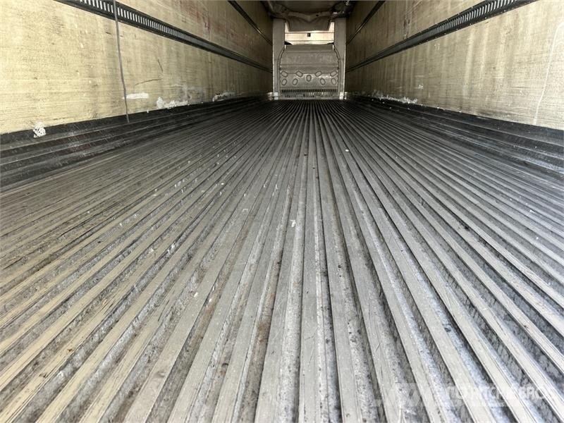 Utility VS2RA 53 ft x 102 in T/A Refrigerated Trailer Semi Reboques Isotérmicos