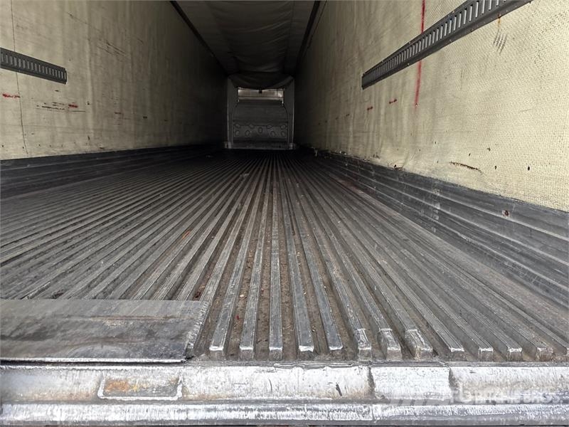 Utility VS2RA 53 ft x 102 in T/A Refrigerated Trailer 온도 조절식 세미 트레일러