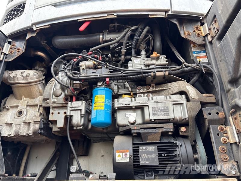 Utility VS2RA 53 ft x 102 in T/A Refrigerated Trailer Semi remorque frigorifique