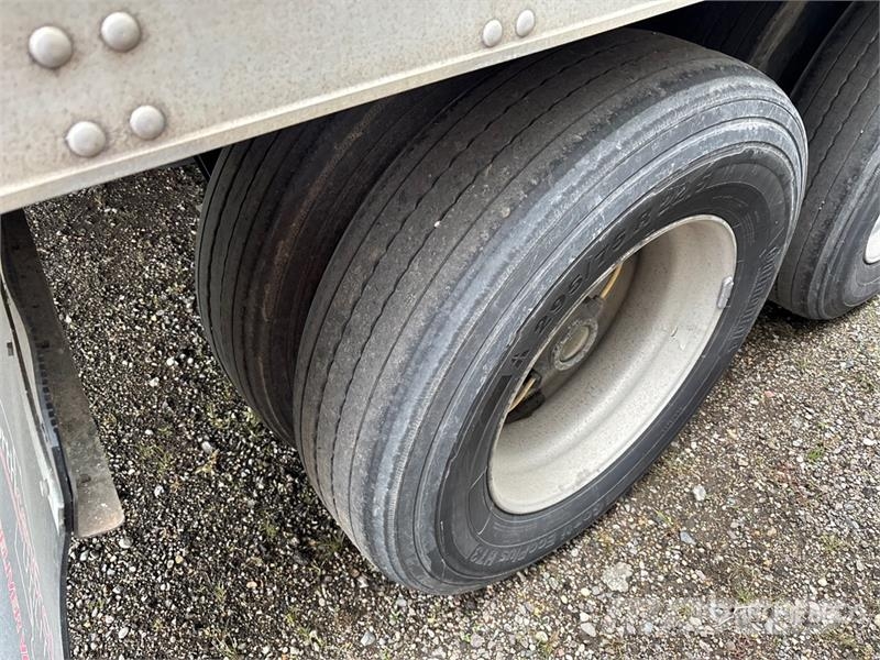 Utility VS2RA 53 ft x 102 in T/A Refrigerated Trailer Naczepy chłodnie