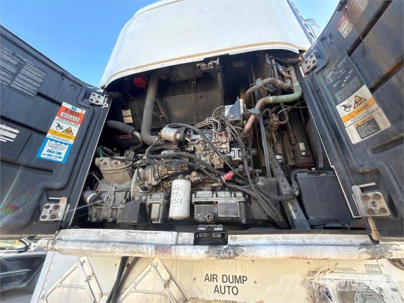 Utility VS2RA 53 ft x 102 in T/A Refrigerated Trailer Temperature controlled semi-trailers