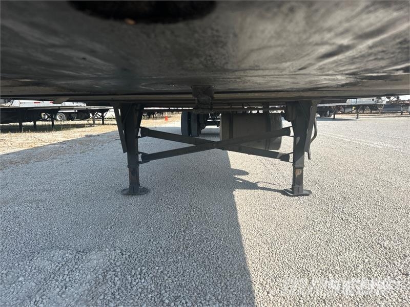Utility VS2RA 53 ft x 102 in T/A Refrigerated Trailer Puspriekabės su izoterminiu kėbulu