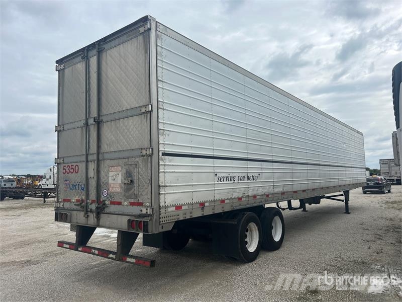 Utility VS2RA 53 ft x 102 in T/A Refrigerated Trailer نصف مقطورات بدرجة حرارة قابلة للضبط