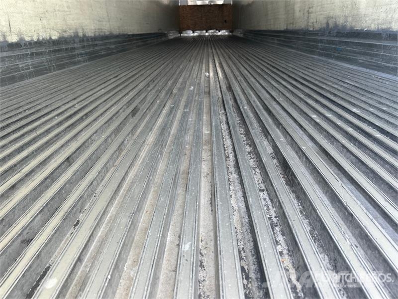 Utility VS2RA 53 ft x 102 in T/A Refrigerated Trailer Puspriekabės su izoterminiu kėbulu
