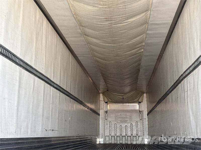 Utility VS2RA 53 ft x 102 in T/A Refrigerated Trailer Semirremolques de temperatura controlada