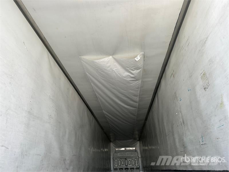 Utility VS2RA 53 ft x 102 in T/A Refrigerated Trailer 온도 조절식 세미 트레일러