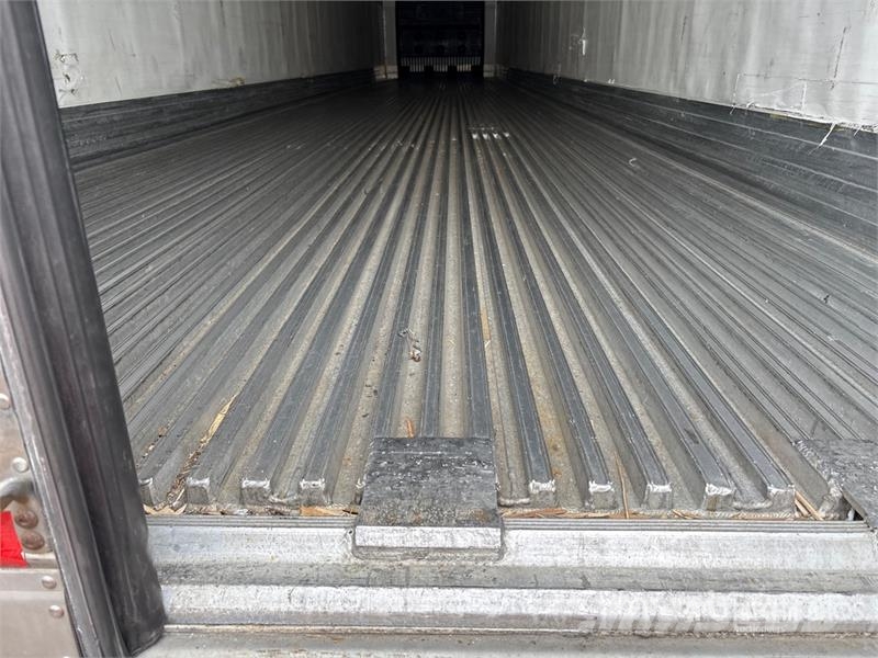 Utility VS2RA 53 ft x 102 in T/A Refrigerated Trailer Külmikpoolhaagised