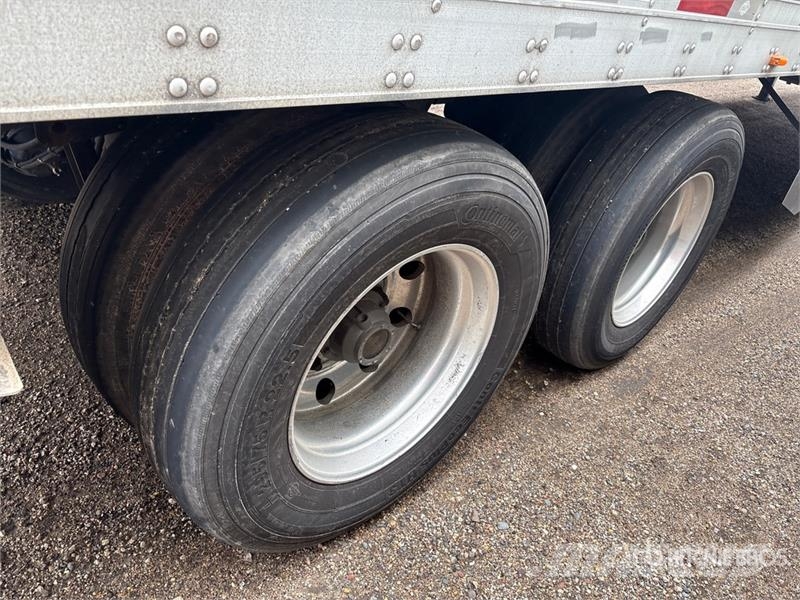 Utility VS2RA 53 ft x 102 in T/A Refrigerated Trailer Piekabes ar temperatūras kontroli